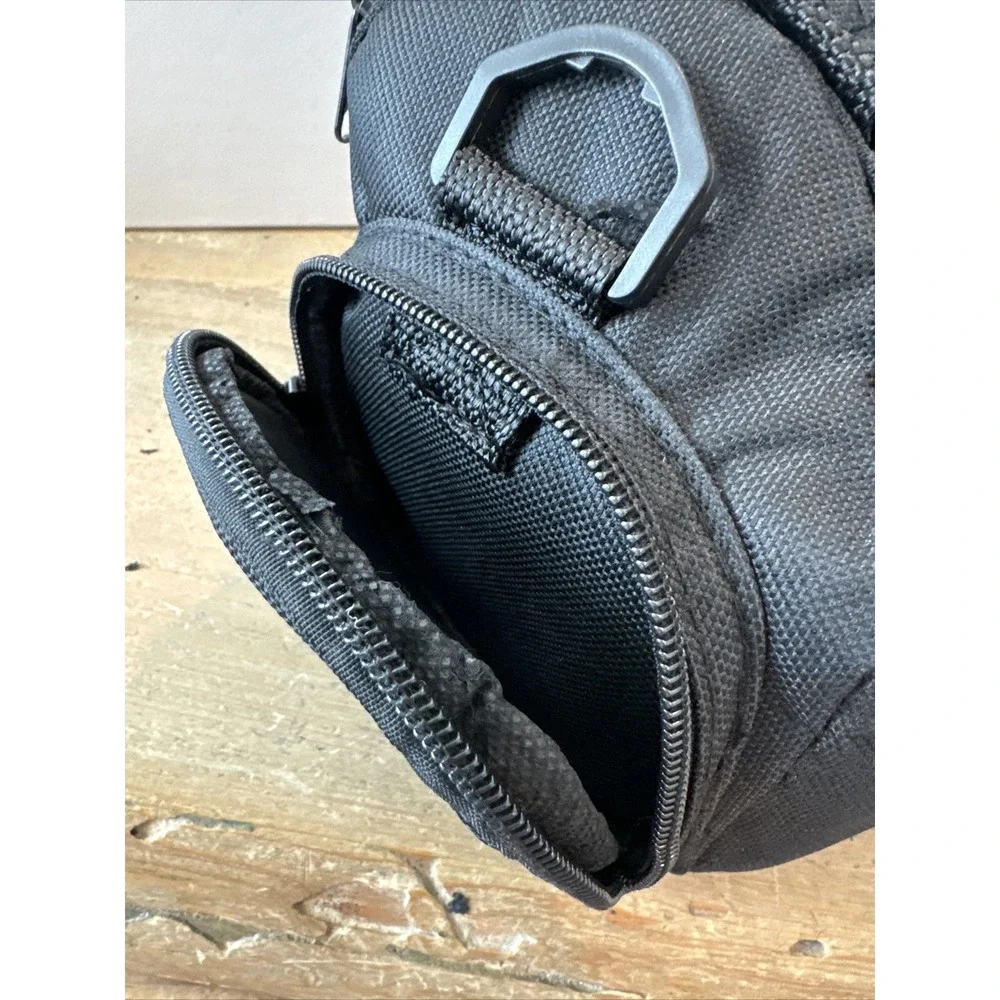 New‎ Ultimaxx Camera Bag Medium Black UM-GB200 Studio Series Padded SLR Case NWT
